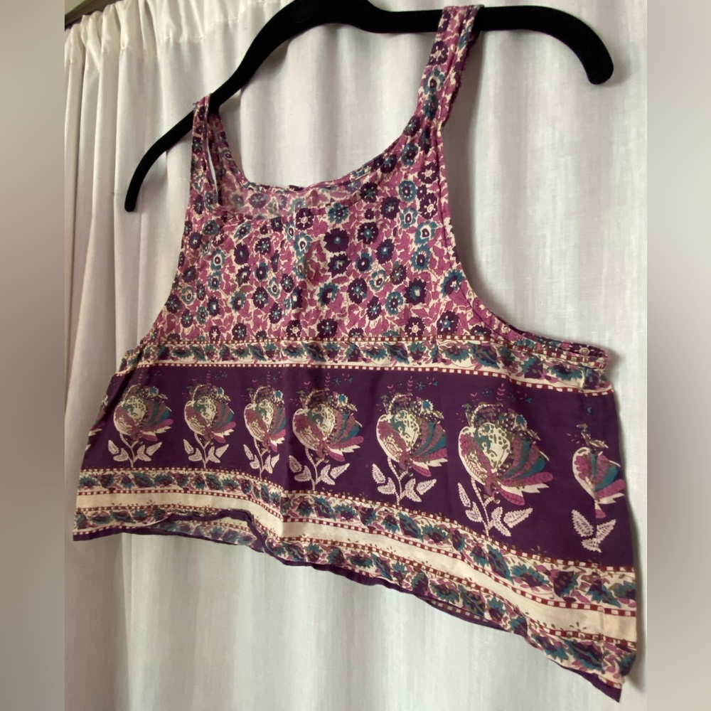 Boho Purple Floral Crop Top No Tags Size Woman’s Medium - Picture 3 of 4